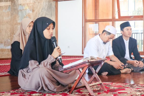 Pembagian Raport SMP Dar'el Auliya Boarding School 2024 - IMG_4690